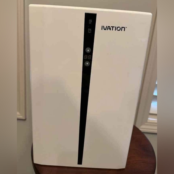Ivation Mid-Size Dehumidifier Auto Humidistat - Picture 2 of 2